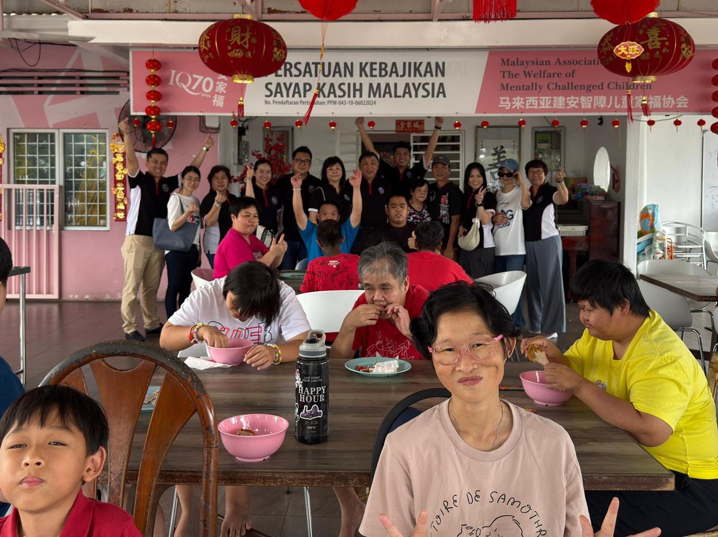 Allianz Charity Day slideshow photo 8